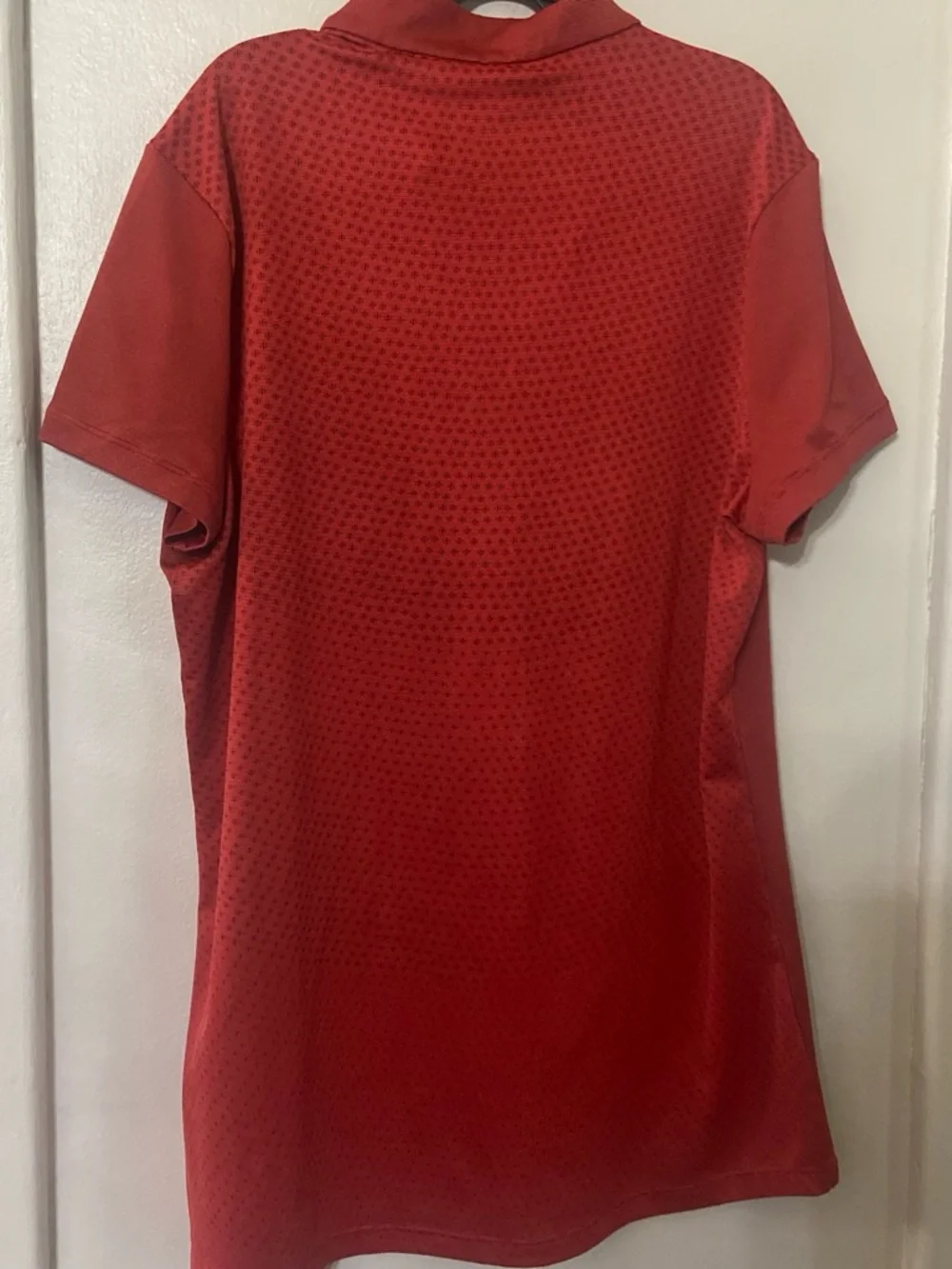 Nike Women’s Red Short Sleeve Golf Top with Swoosh